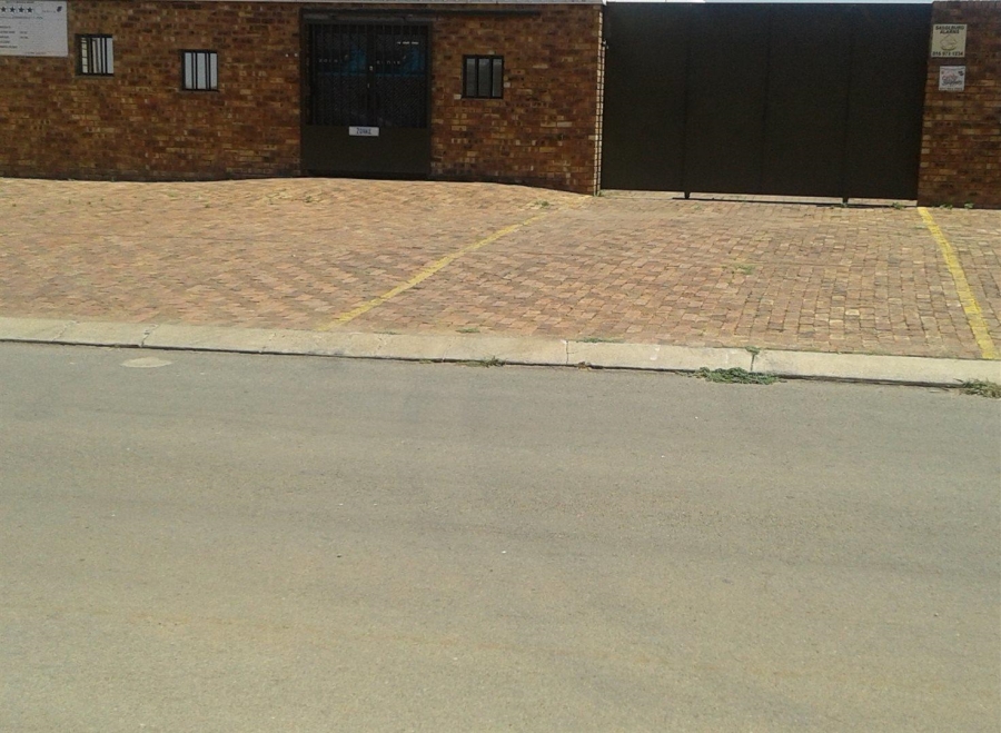 Commercial Property for Sale in Vaalpark Free State